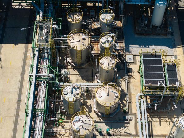 A natural gas separation plant